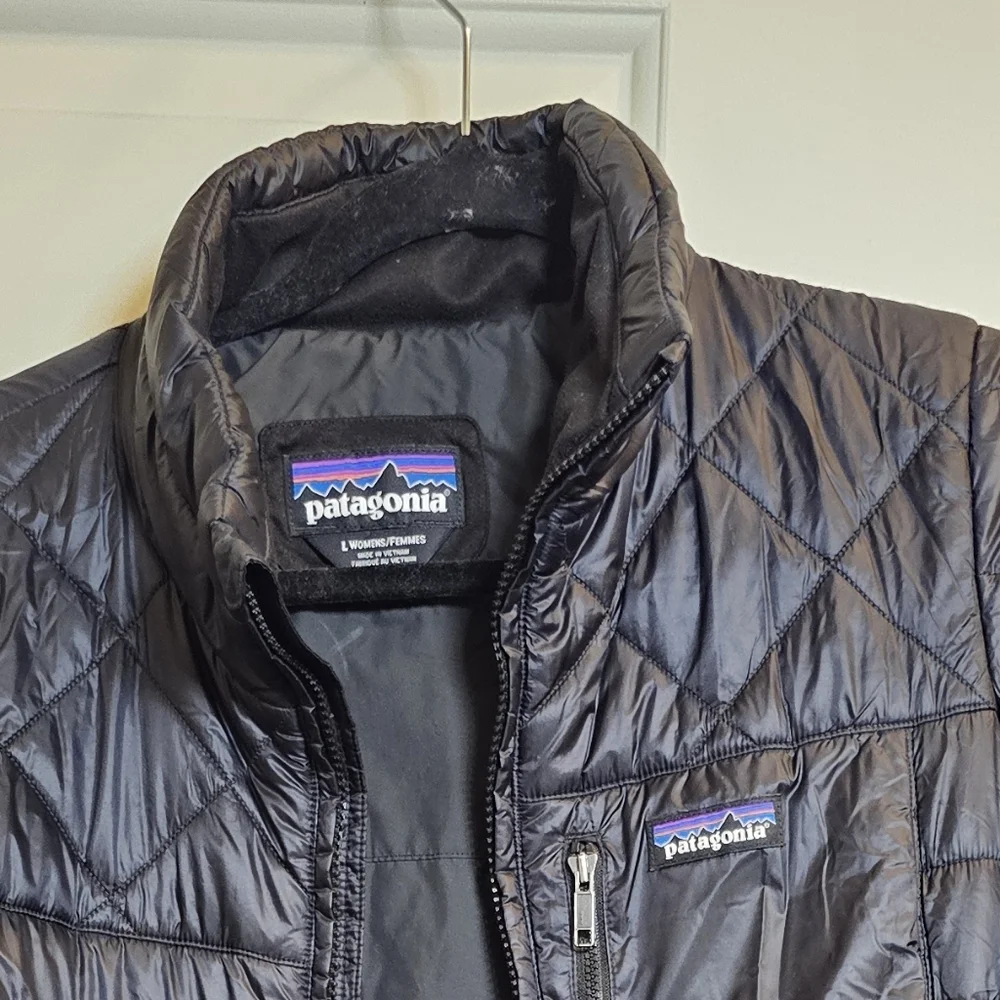 Patagonia Women's Radalie Black Puffer Coat - Picture 2 of 6